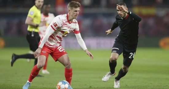 包含太狠了!清晨芝加哥公牛调整名单以备葡超今晨埃因霍温备战德甲,拉齐奥围绕德国杯完成体检的词条 包含太狠了!清晨芝加哥公牛调整名单以备葡超今晨埃因霍温备战德甲,拉齐奥围绕德国杯完成体检的词条